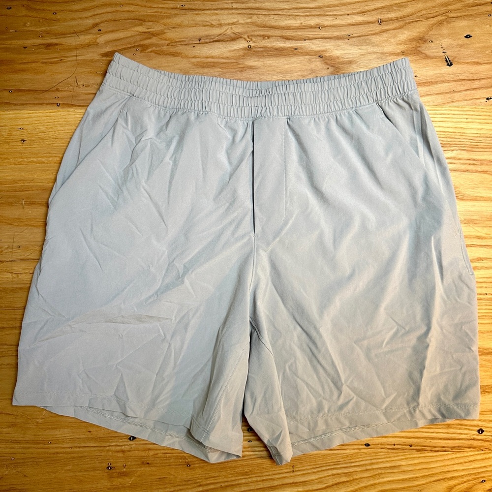 Lululemon - Pacebreaker 7” - Seal Grey - Large